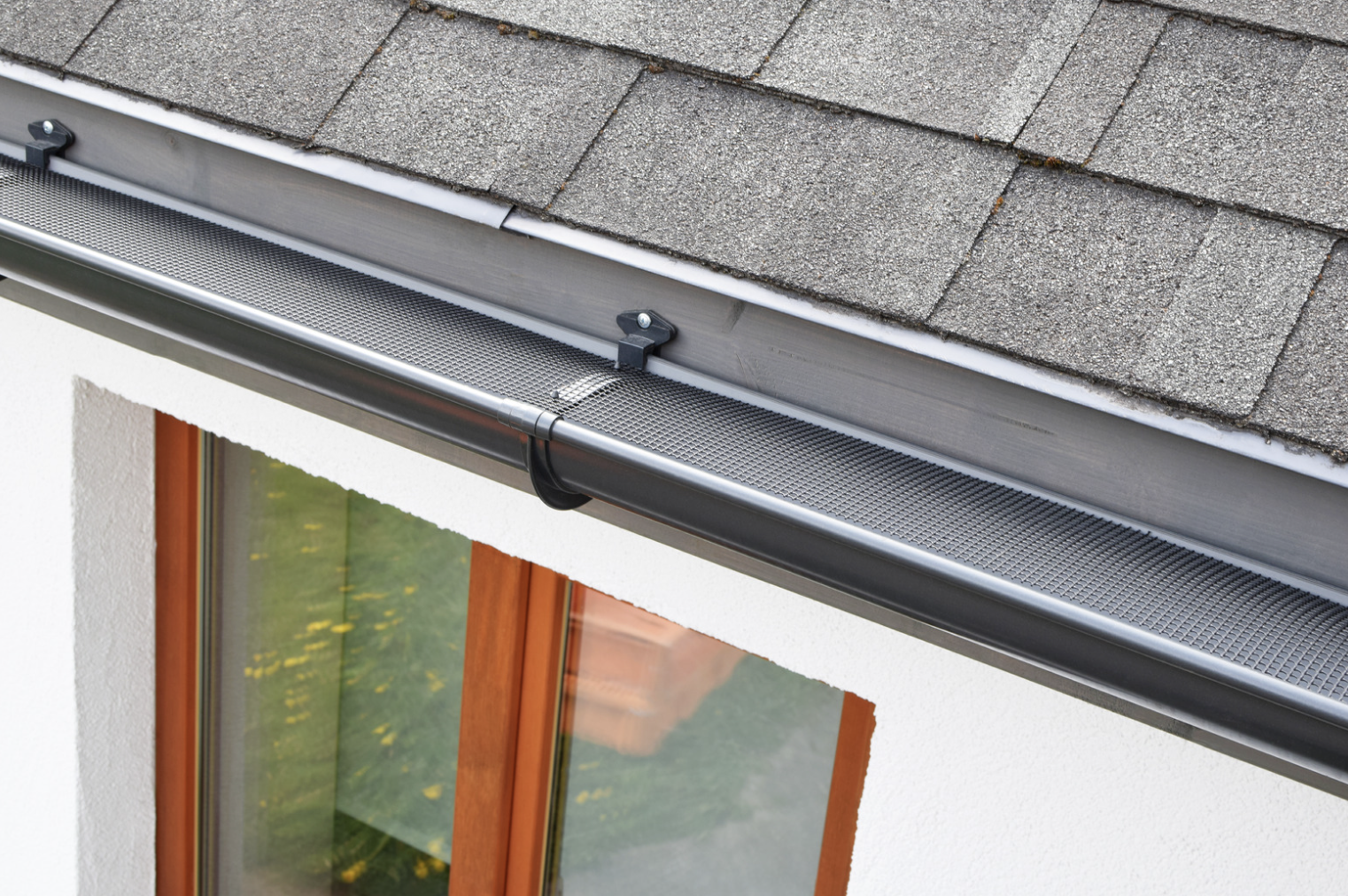 Gutter Installation And Replacement